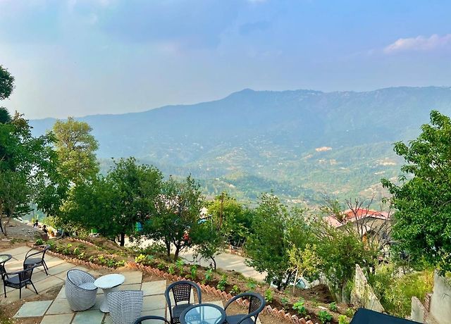 °HOTEL HIMALAYAS BY THE LAKE HILL MUKTESHWAR 4* (India) | BOOKED